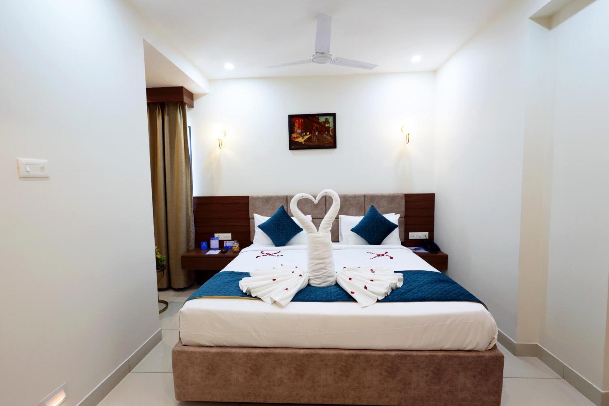 Dolphin International Hotel Varanasi