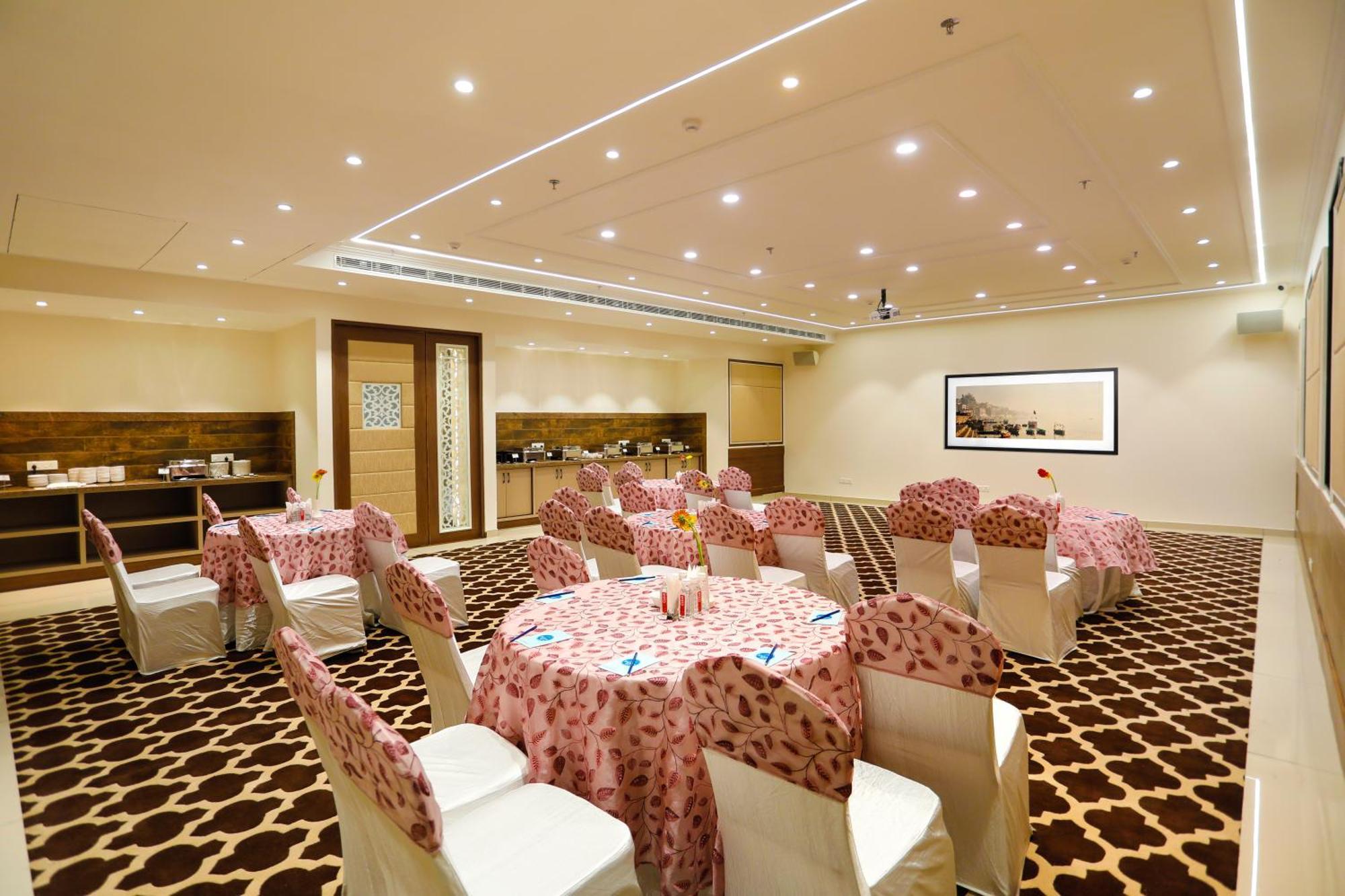 Dolphin International 3* Varanasi