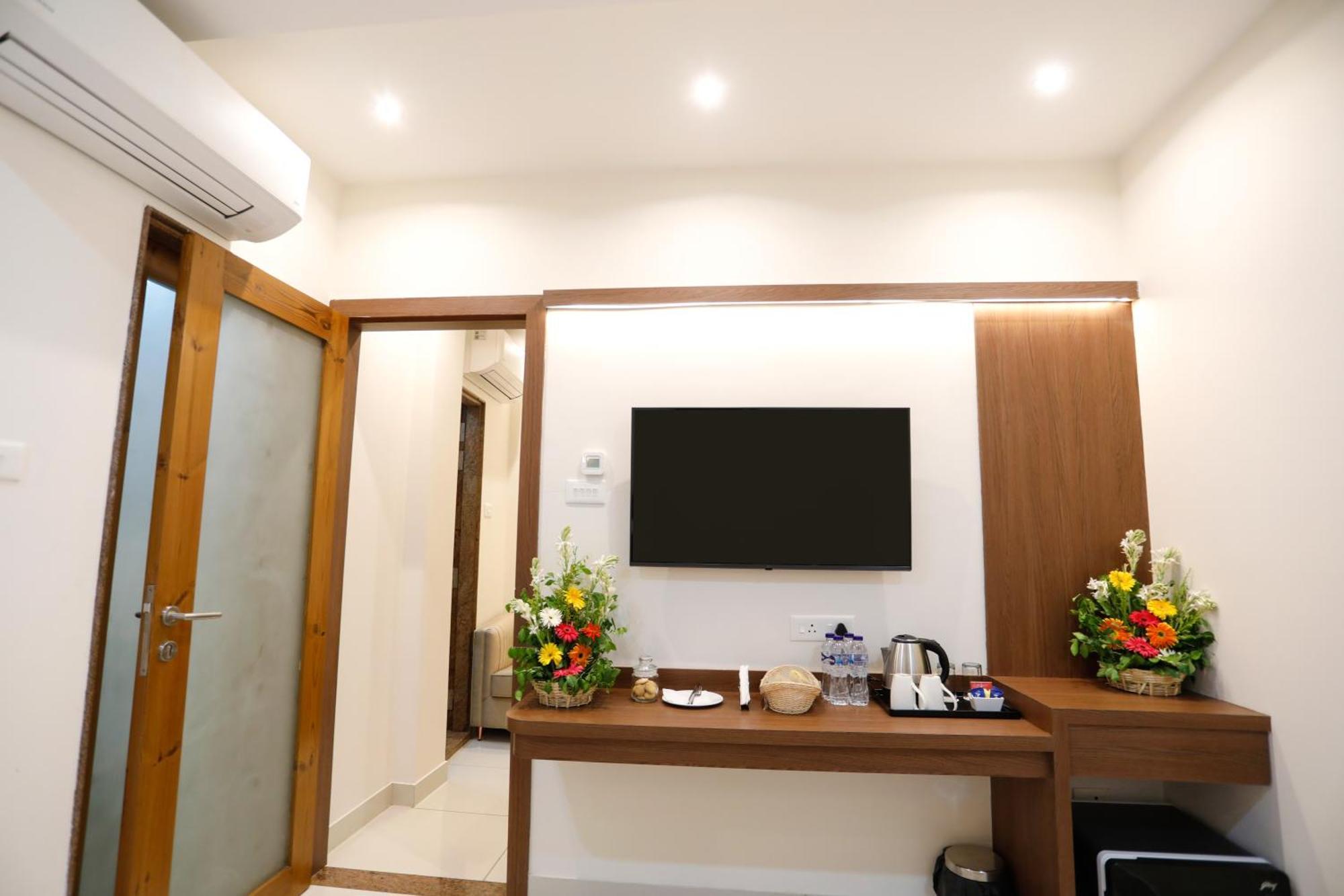 Hotel Dolphin International Varanasi