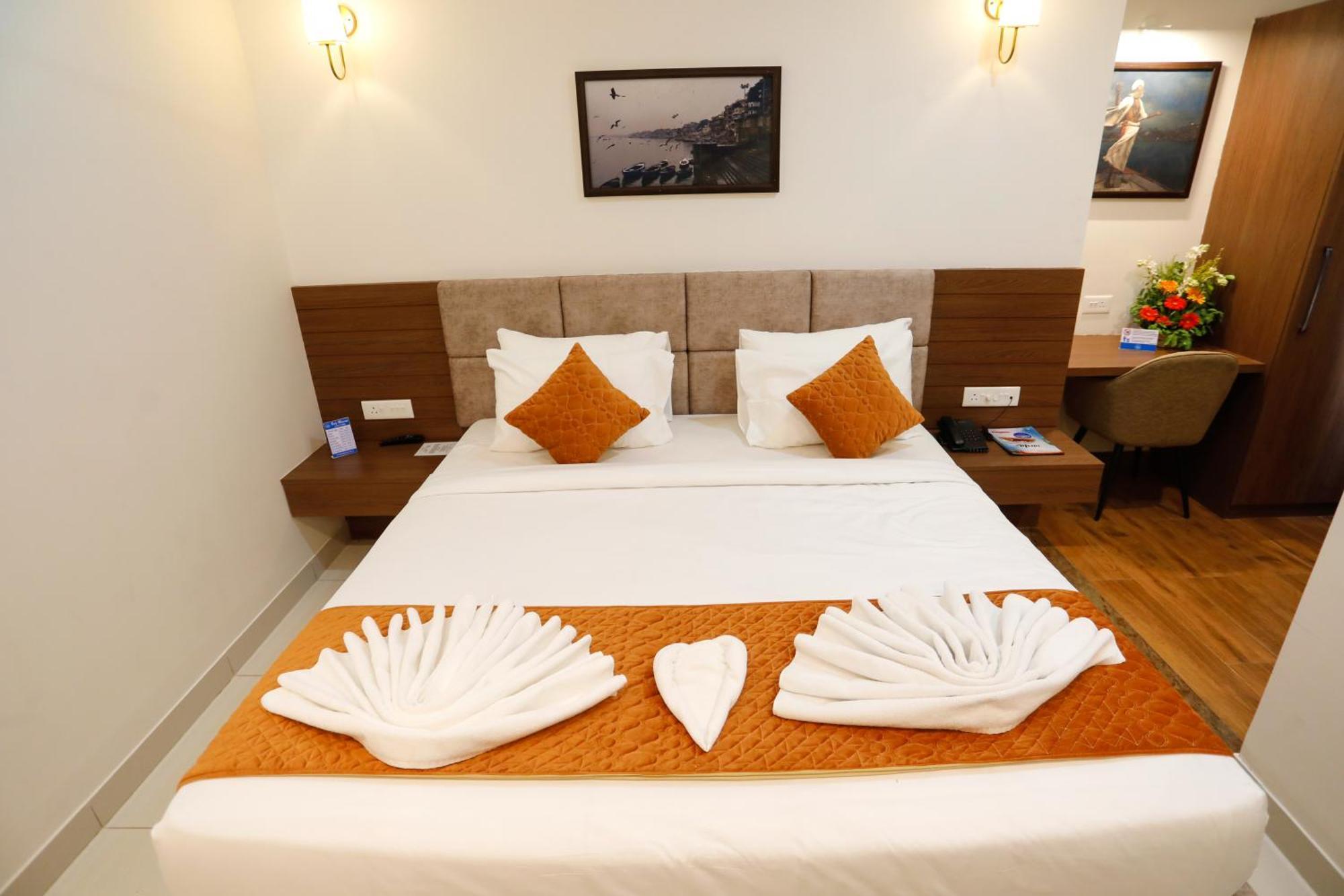 Hotel Dolphin International Varanasi