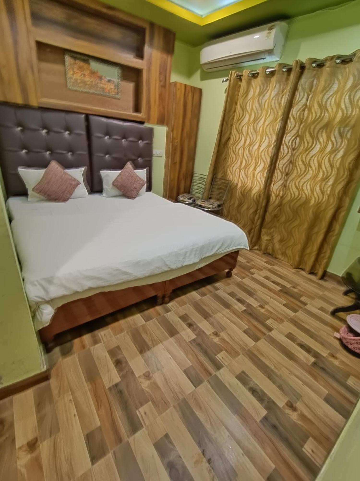 Picasso Prime Location Varanasi