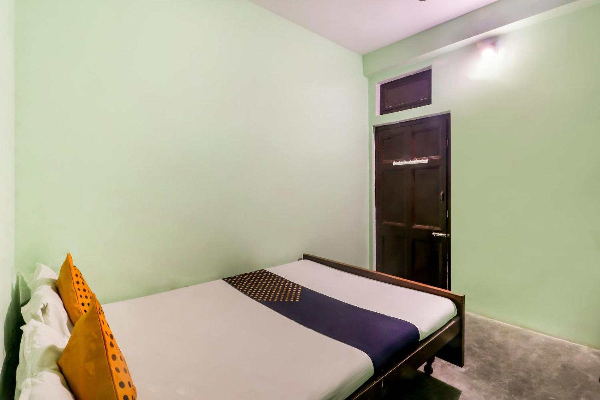 Hotel Spot On Mishra 2*