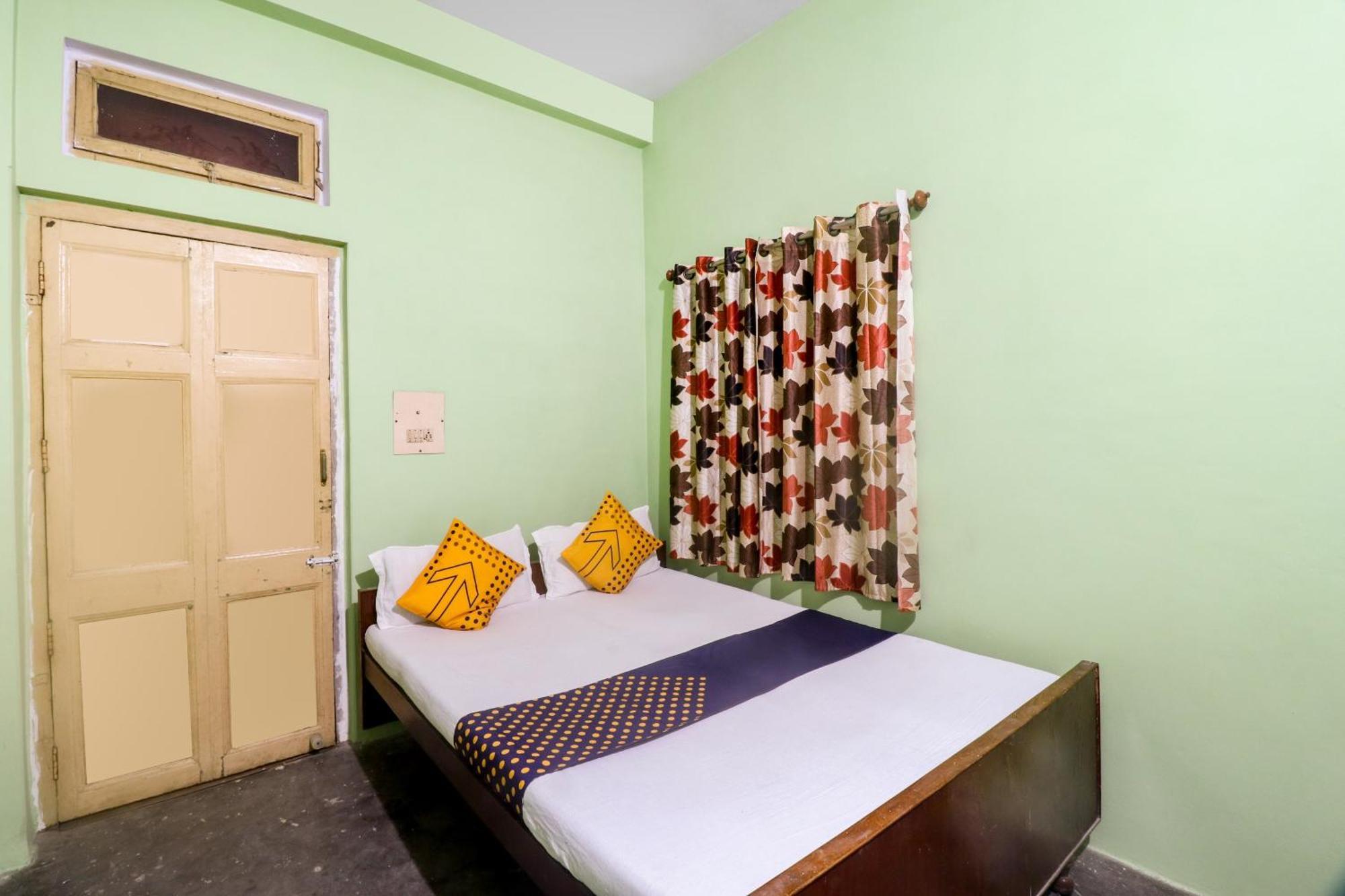 Hotel Spot On Mishra 2*