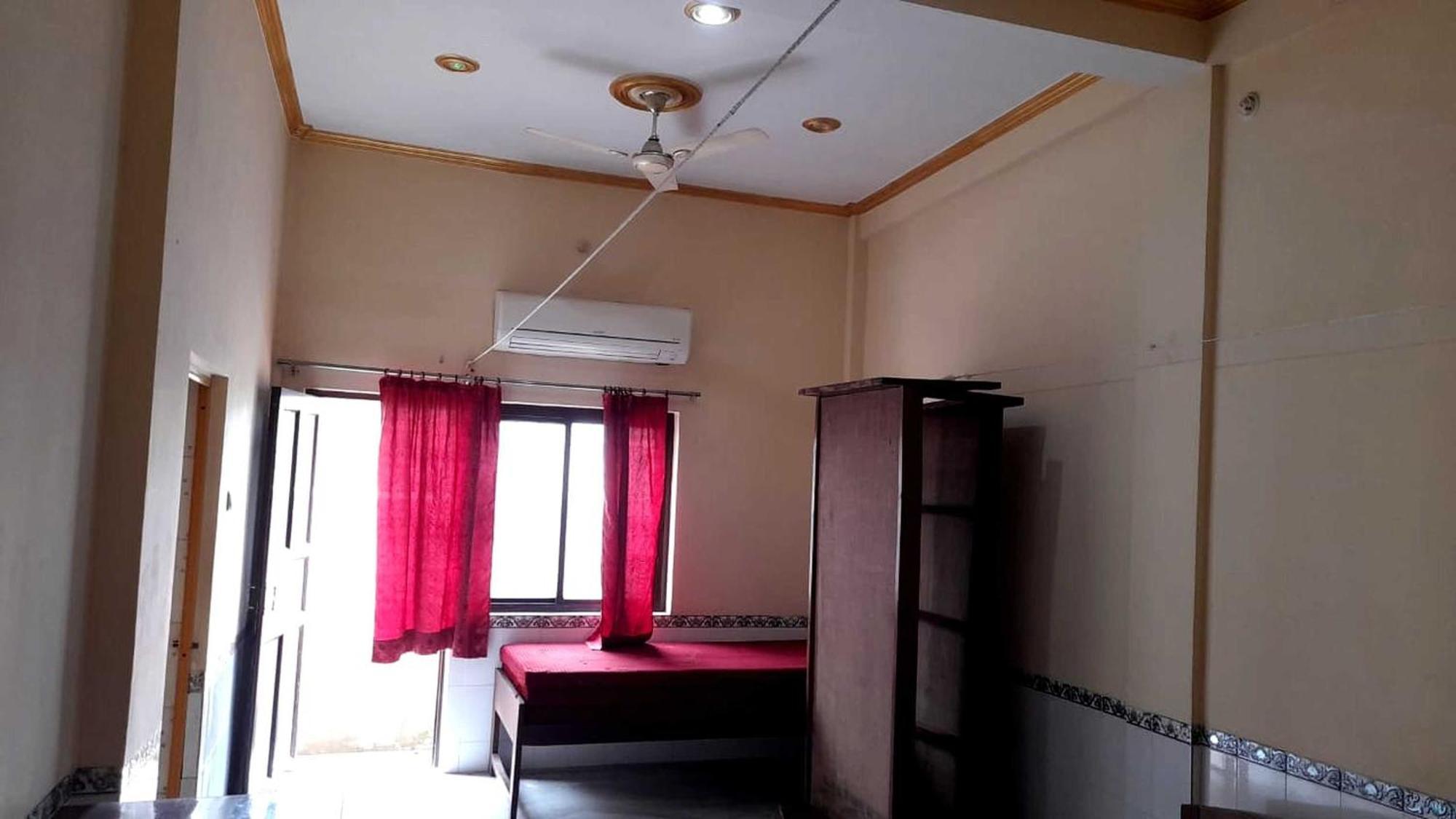 Spot On D C Medi Centre Hotel