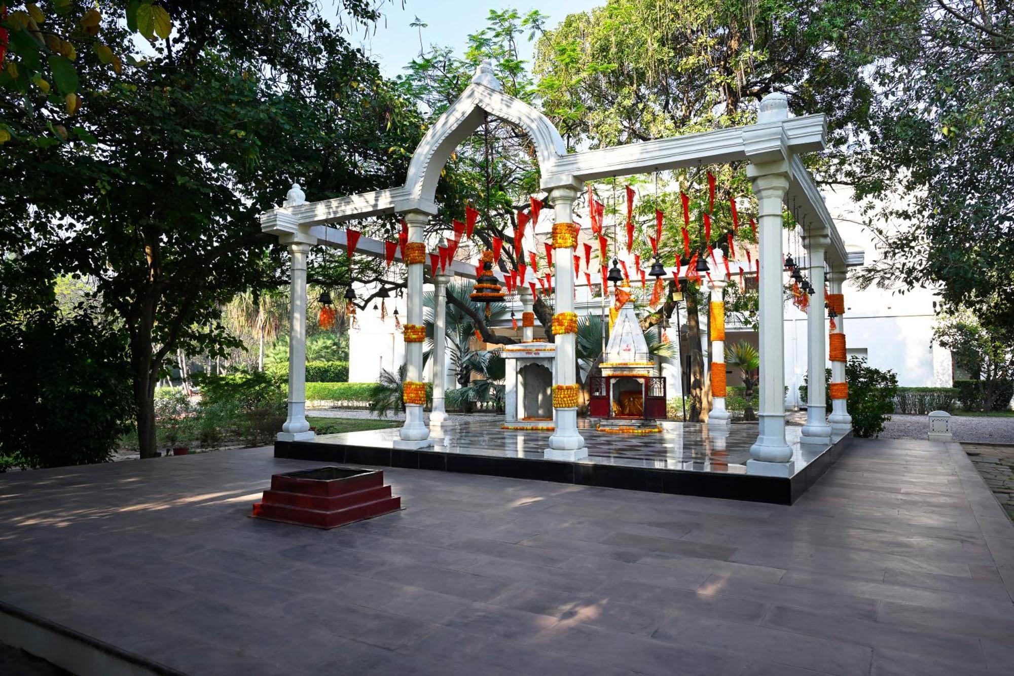Hotel Taj Nadesar Palace 5*