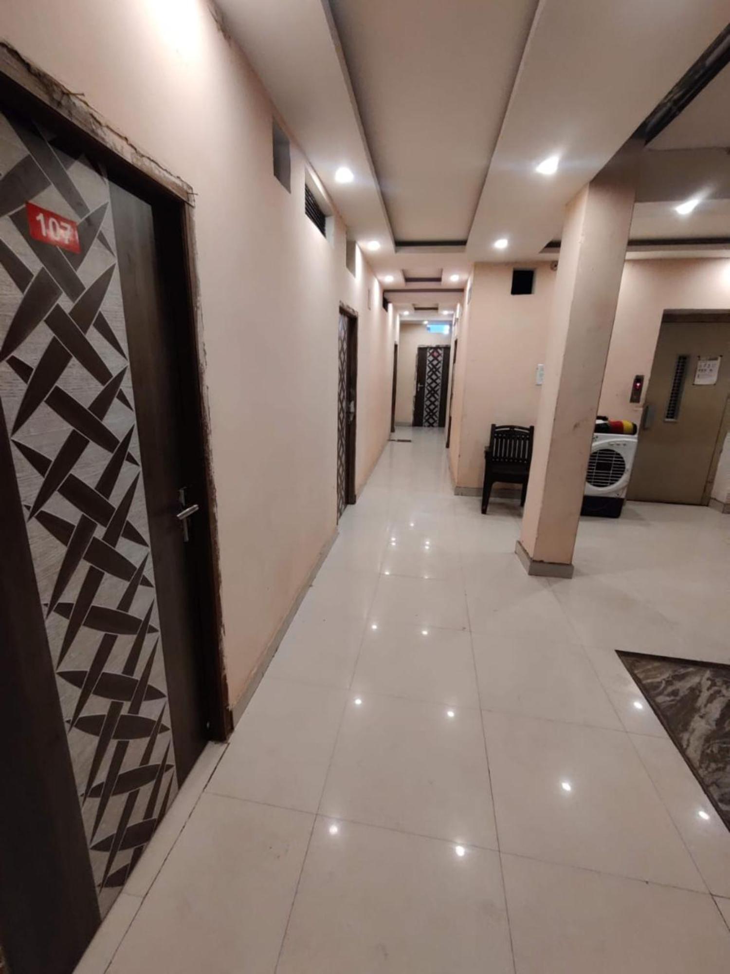 Swastik Hotel 3*