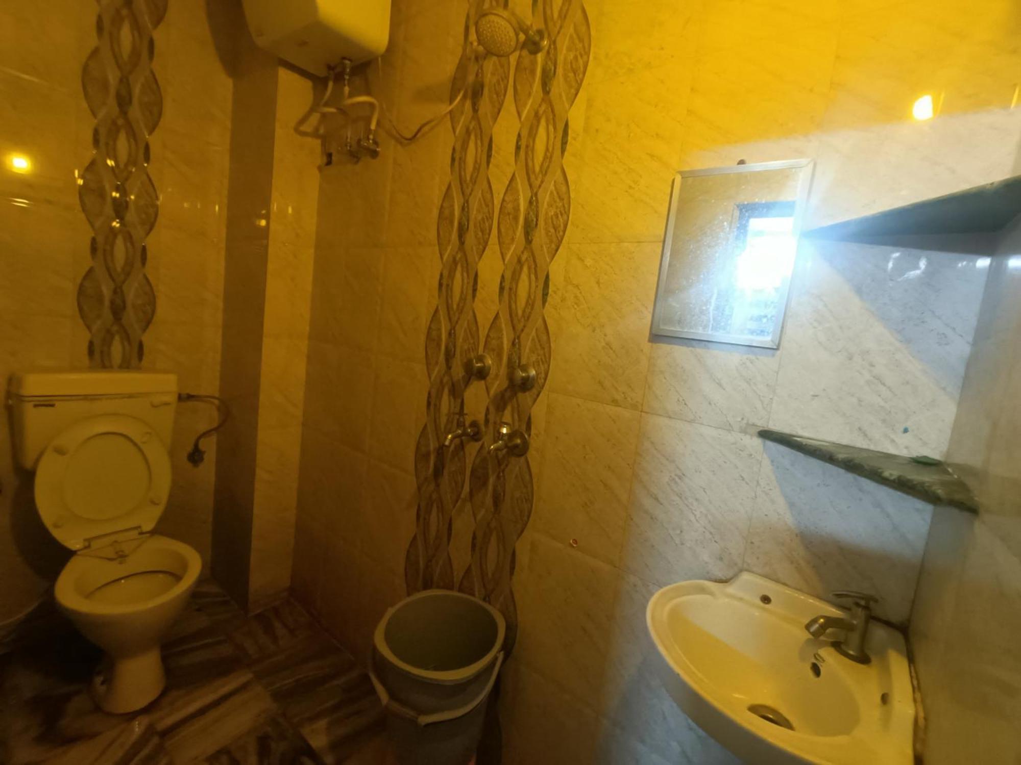 Shiv Ganga Kashi Guest house Varanasi