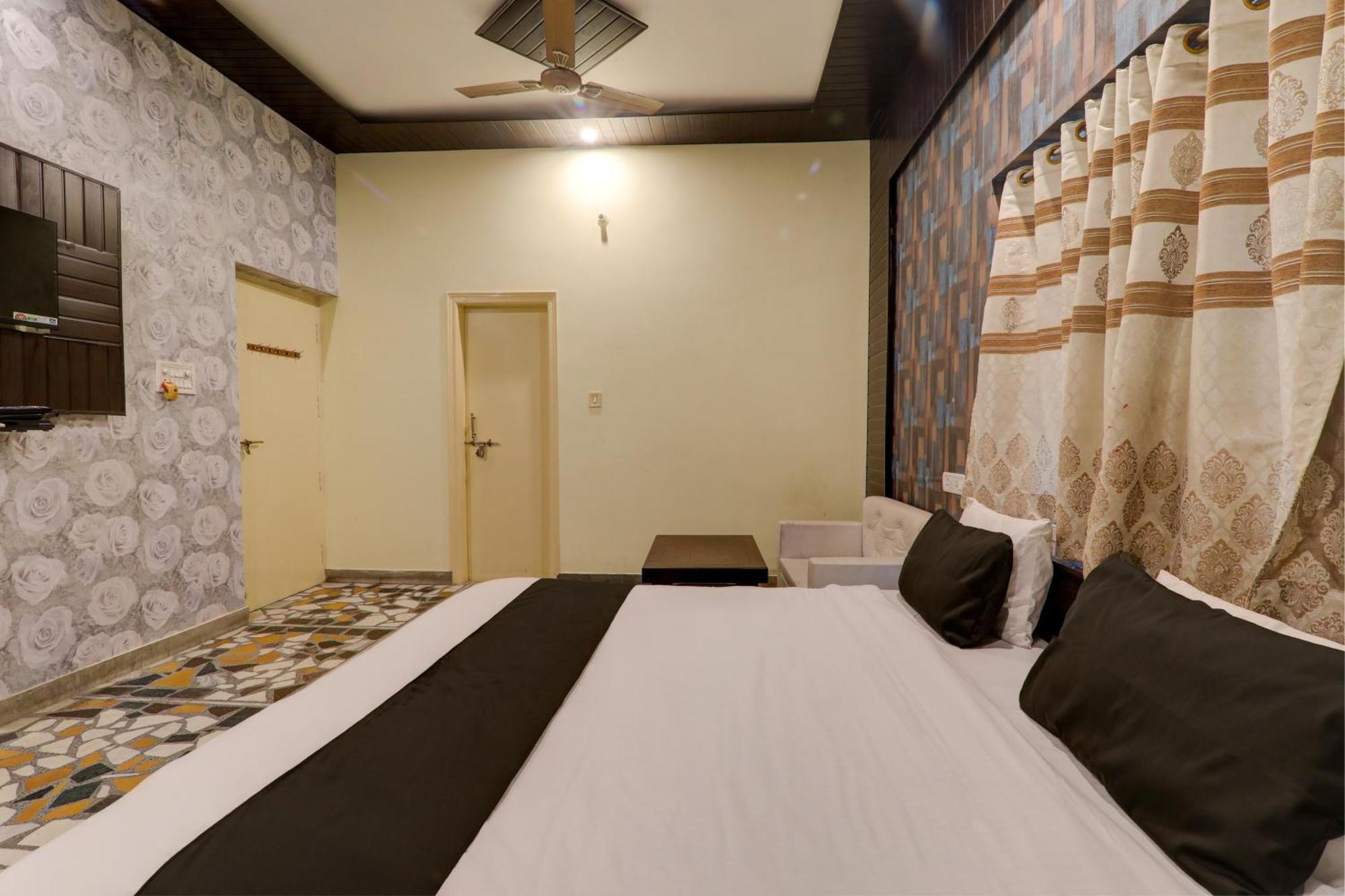 Hotel O Flagship Adbhut Moment 3*