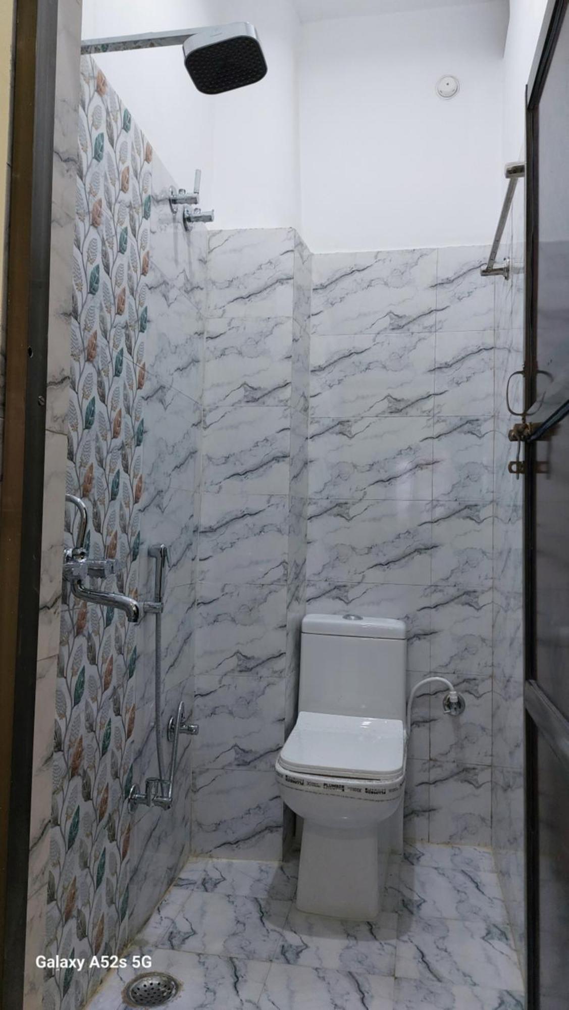 Guest house Narayani Paying