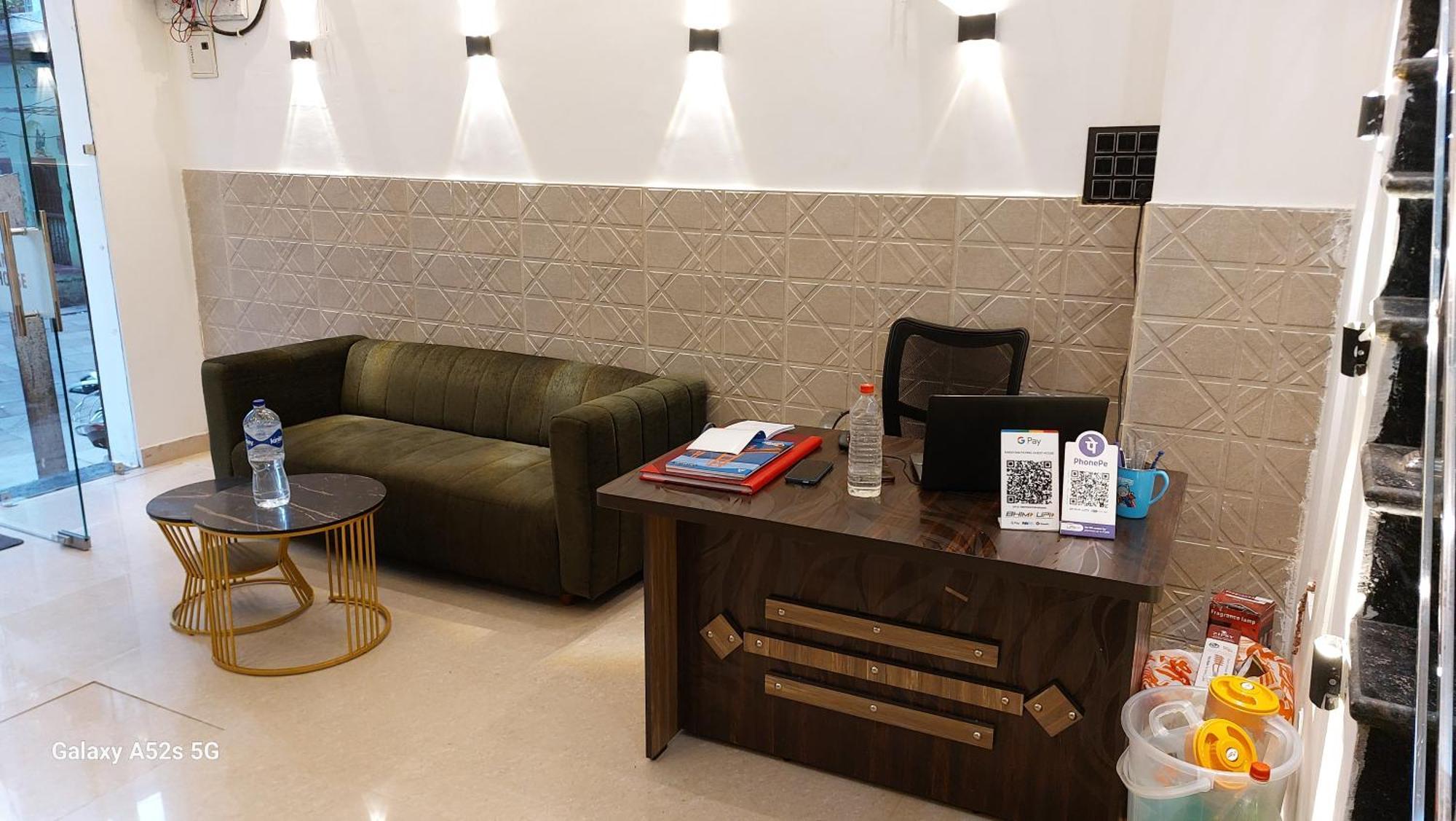 Guest house Narayani Paying *