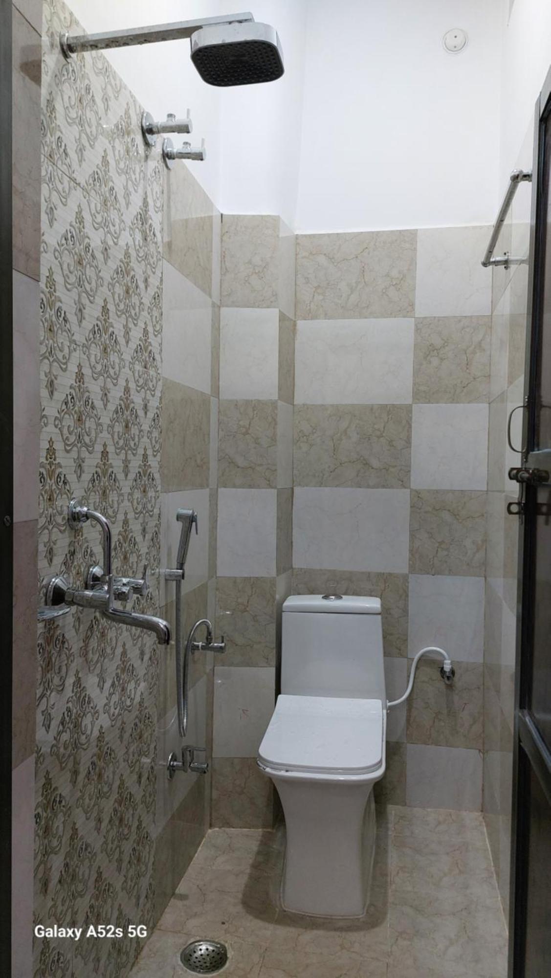 Guest house Narayani Paying