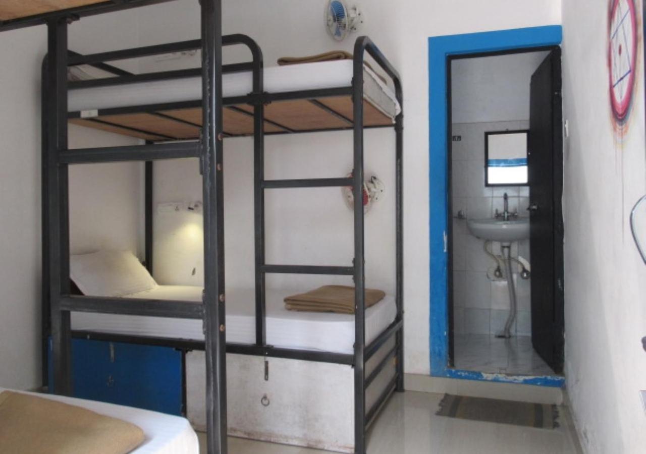 Hotel Hostelavie 4*