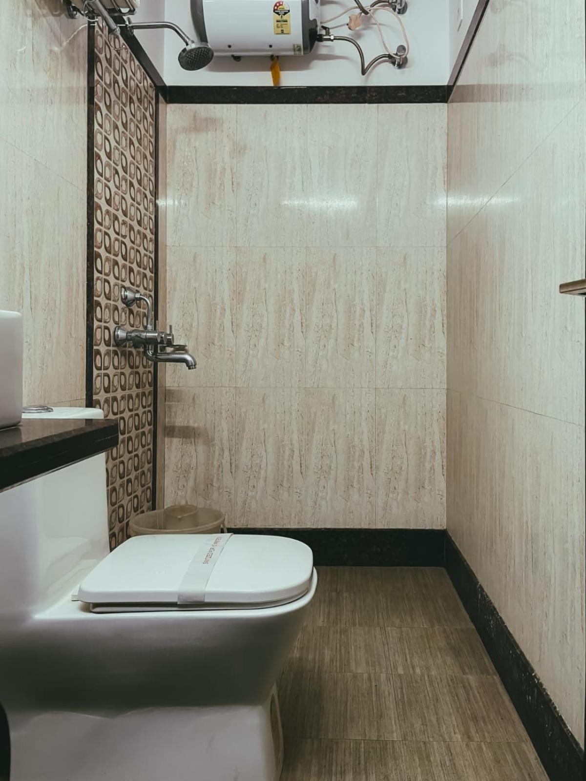 S L E Residency Hotel Varanasi