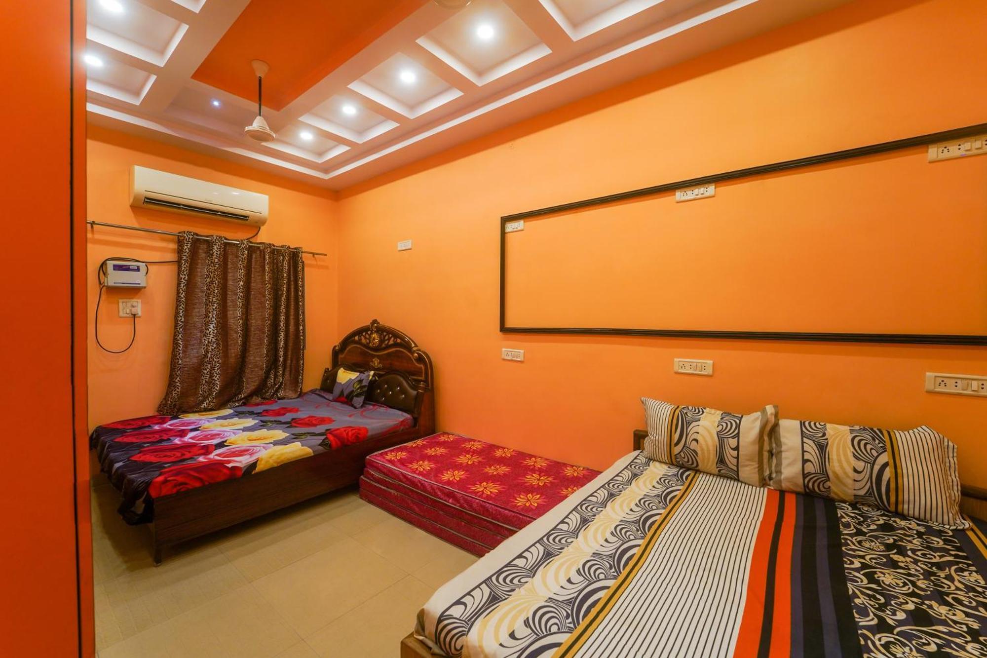 Rk 3 Bedroom With Kitchen And Balcony Varanasi