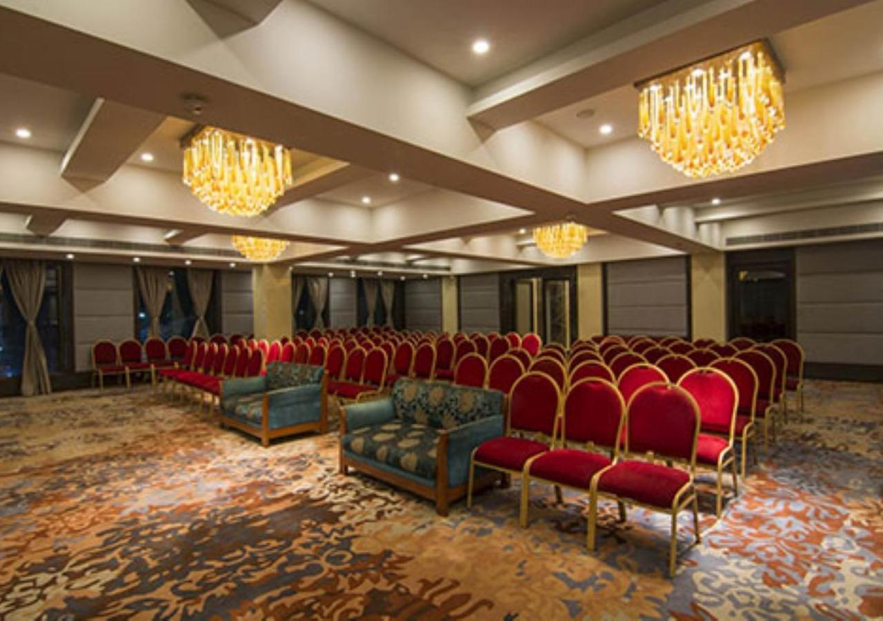Hotel The India 4*
