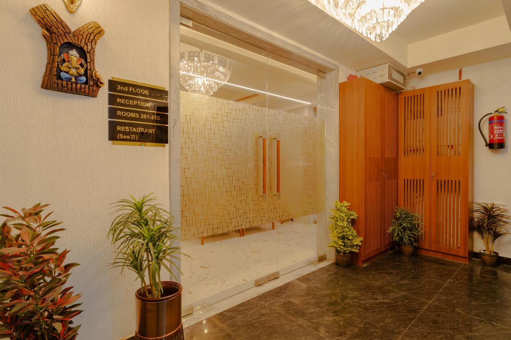 Hotel Alokah Kashi Varanasi