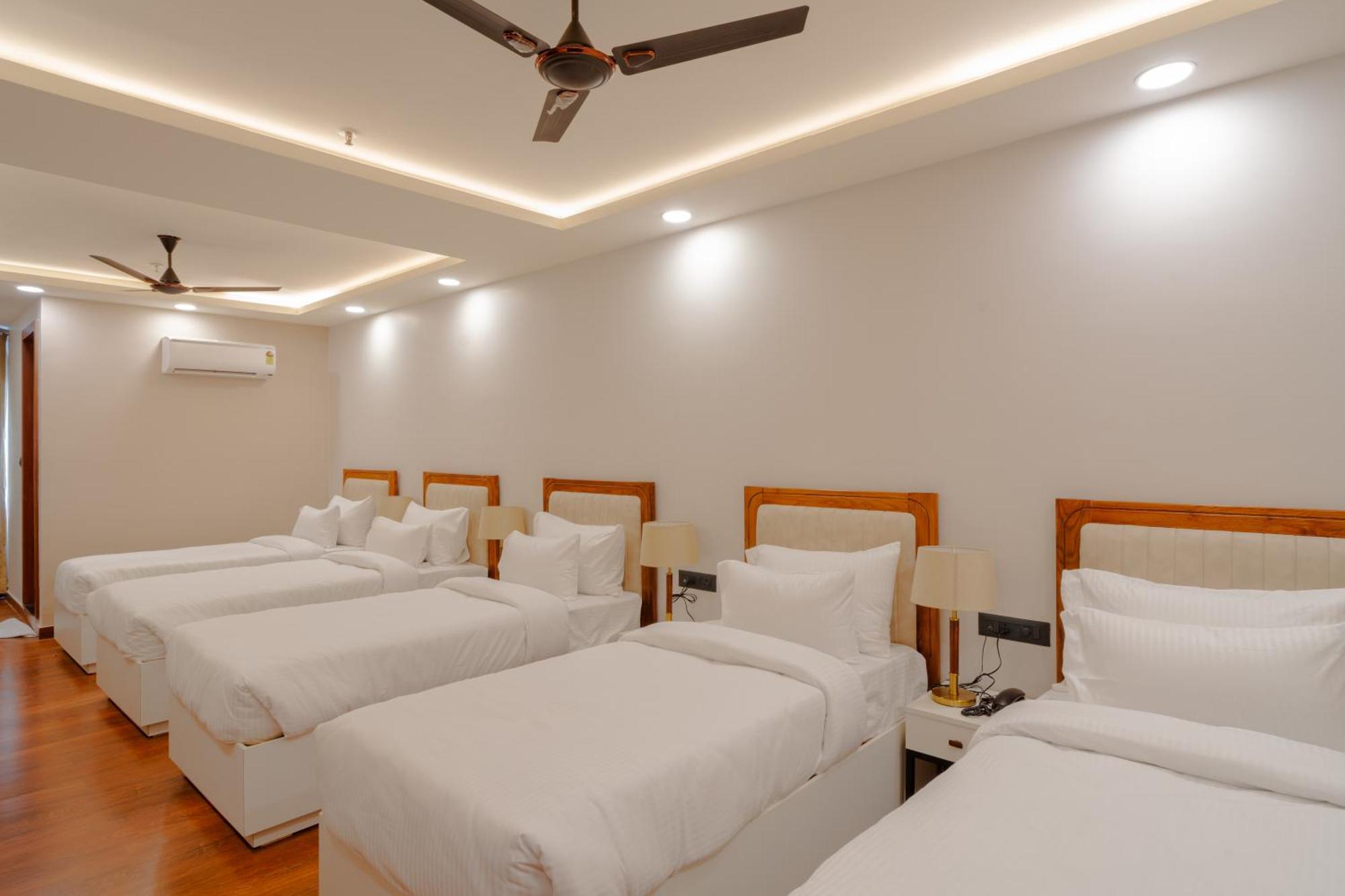Alokah Kashi Hotel