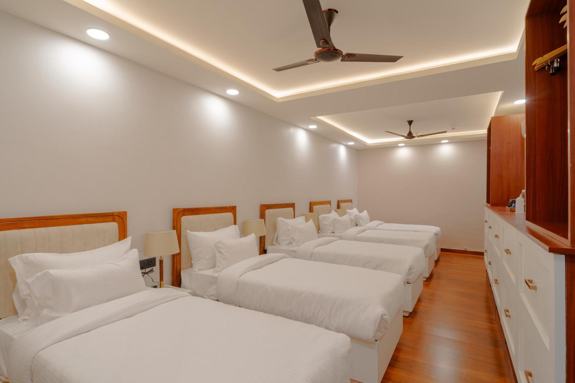 Alokah Kashi Hotel