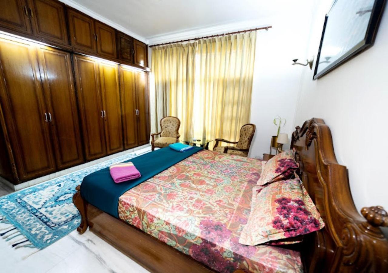 Ritz Mansion 5*