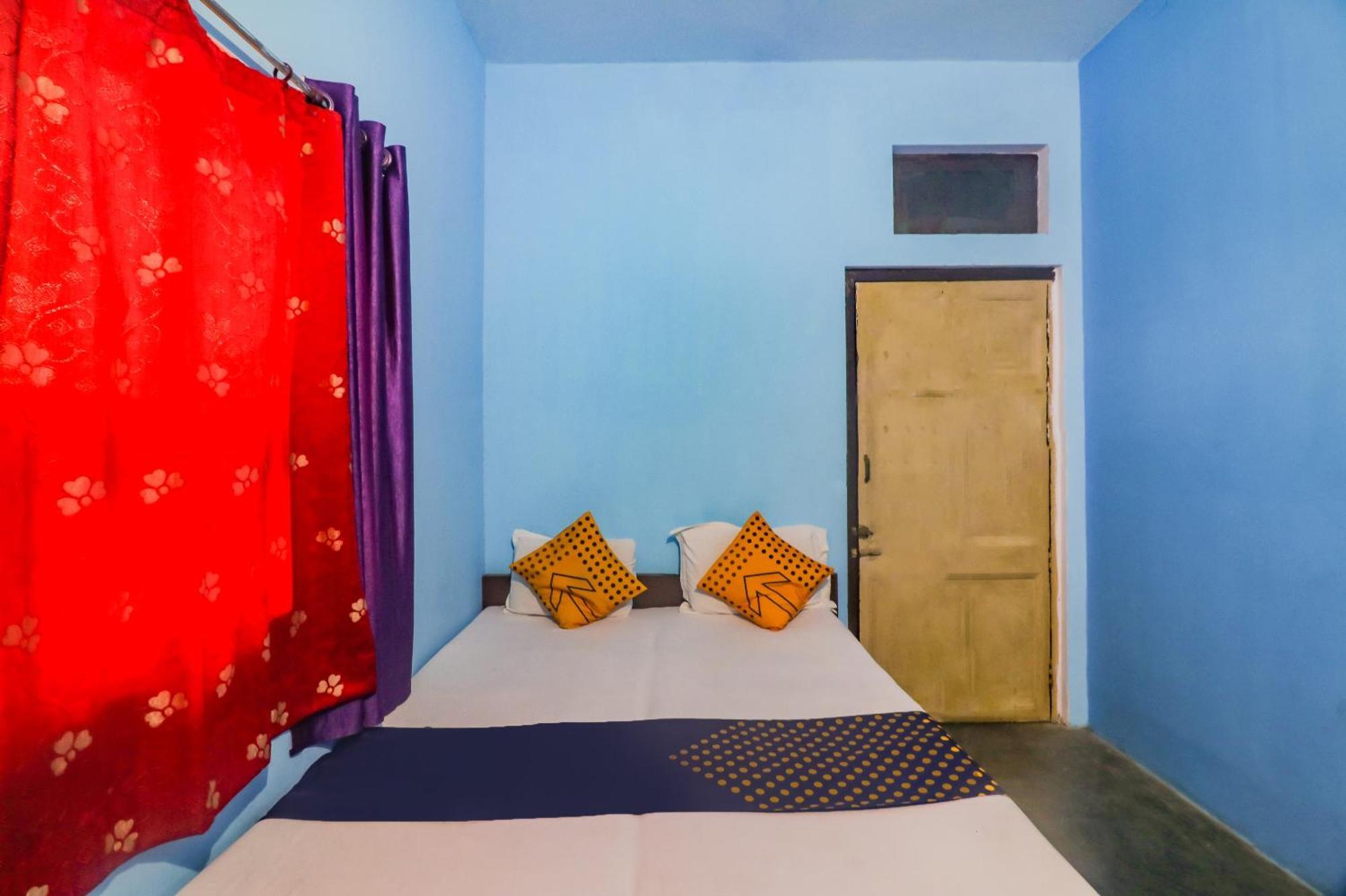 Spot On Mishra Hotel