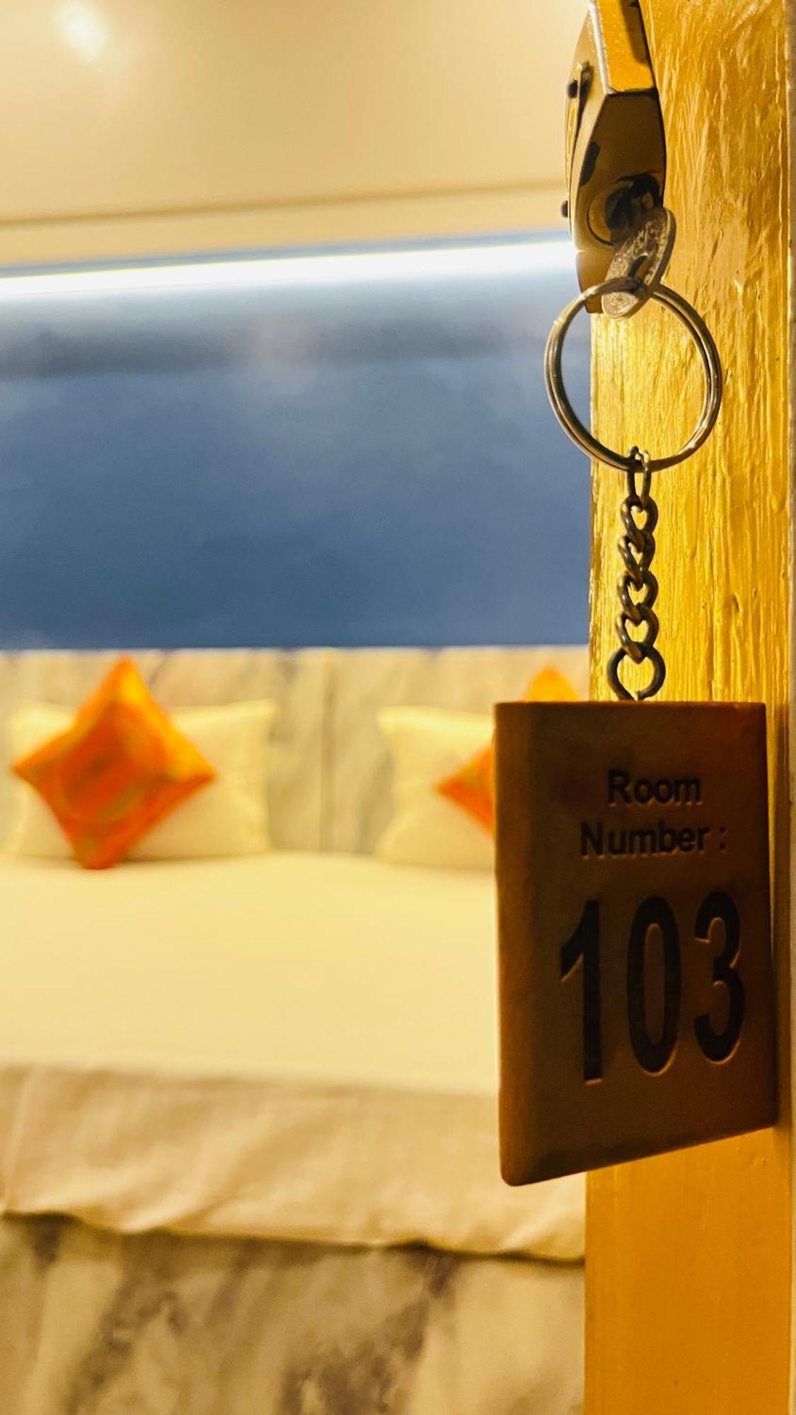 Vibe N Joy Guest house
