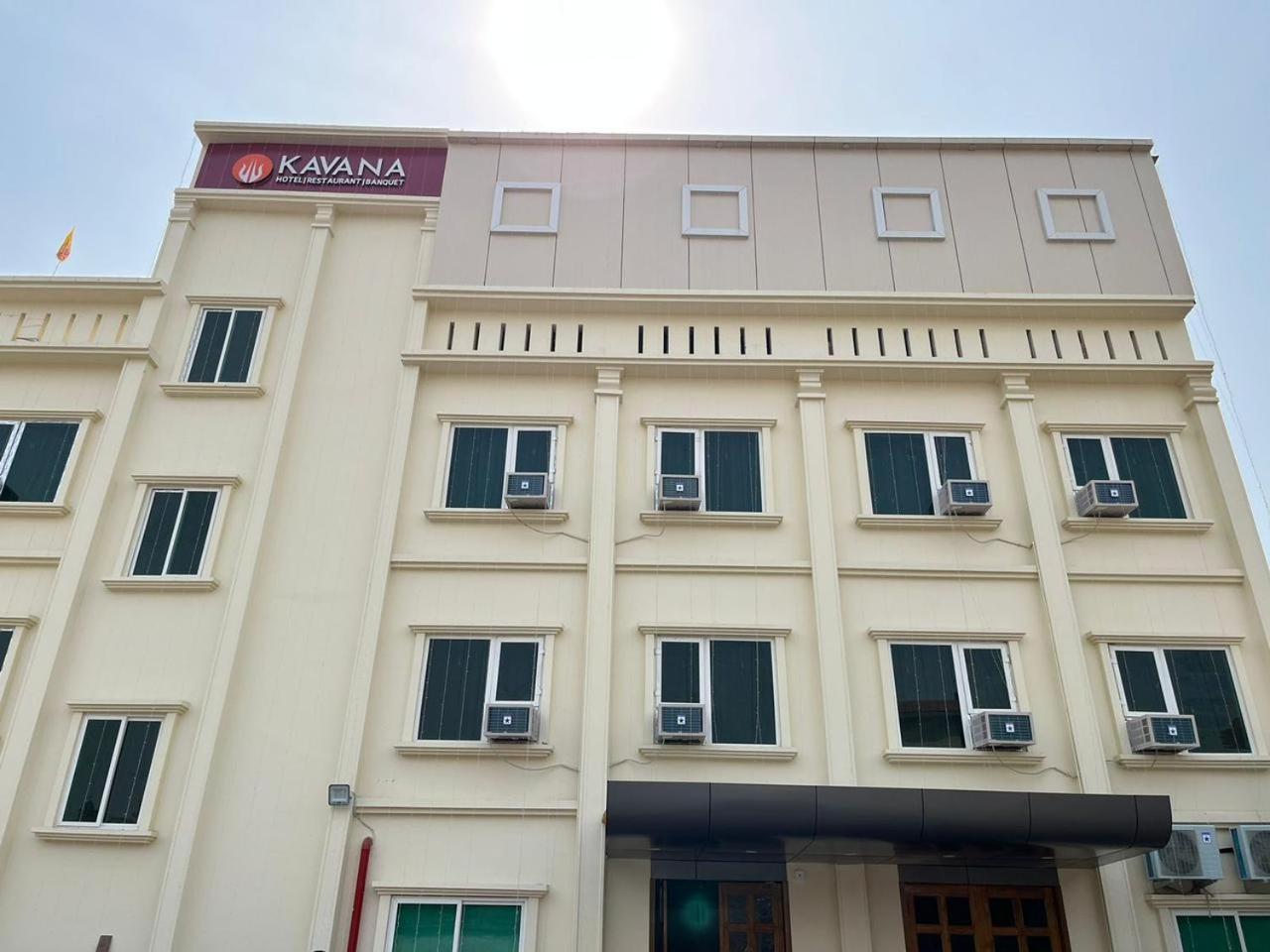 Hotel Kavana Varanasi
