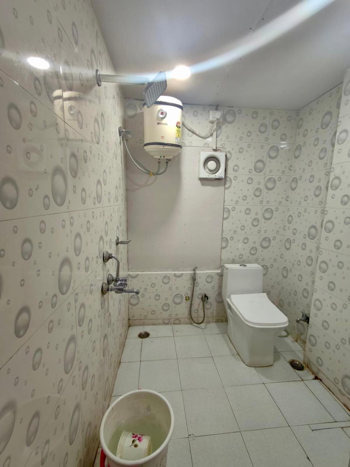 Hotel Chandra Residency - Kashi 3*