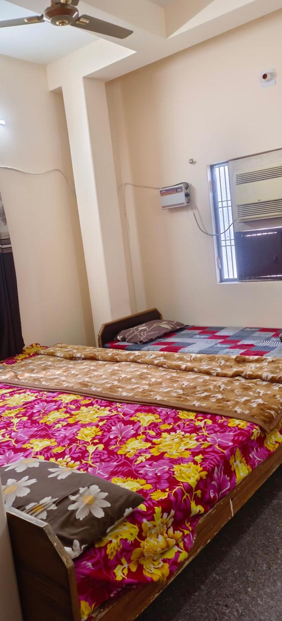 Maa Paying Guest house Varanasi