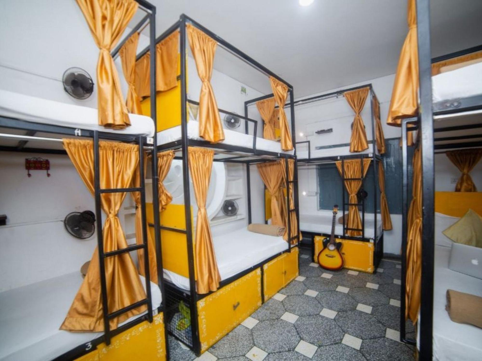Moustache Hostel *