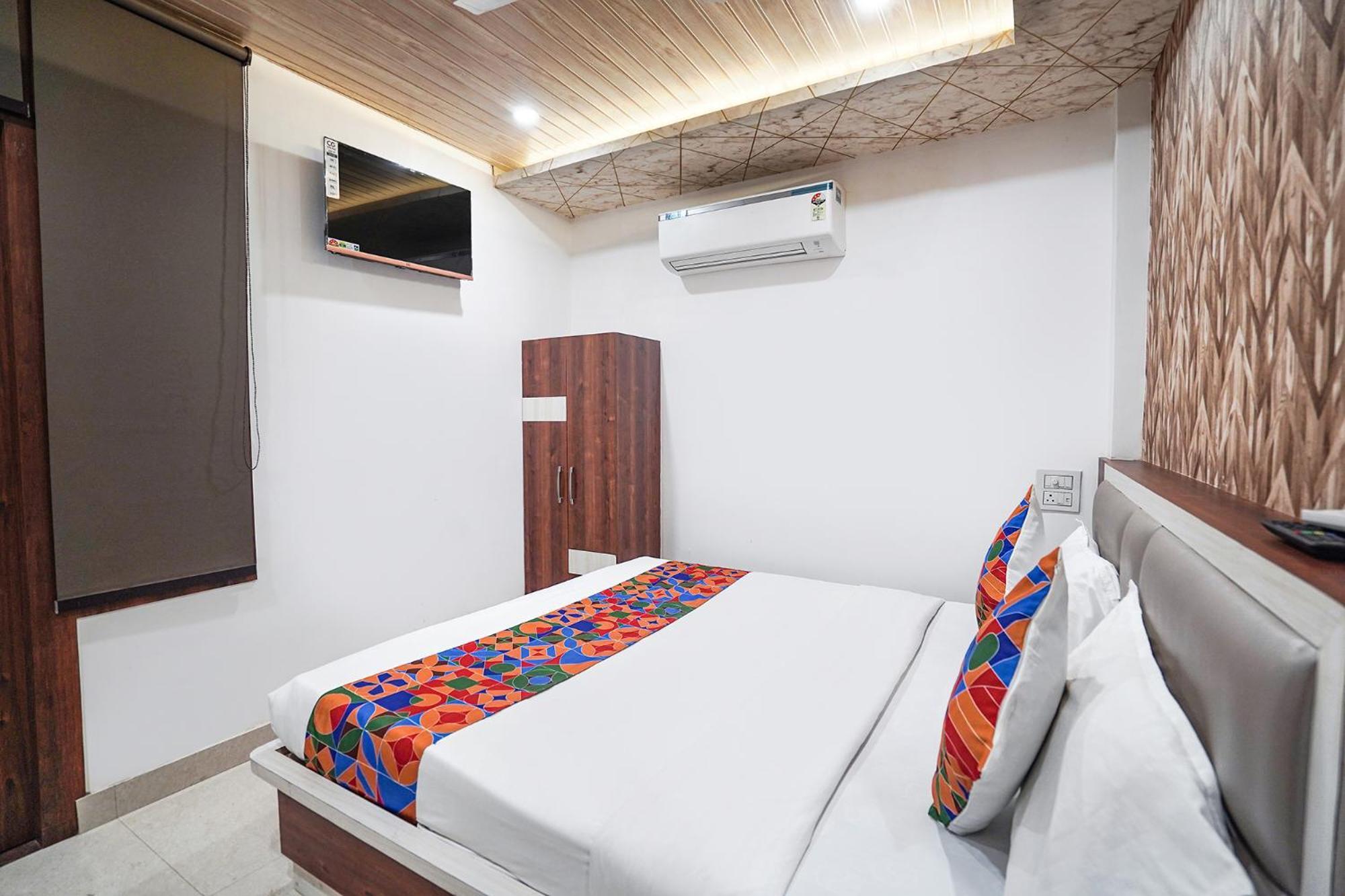 Hotel Fabhotel The Pleasure