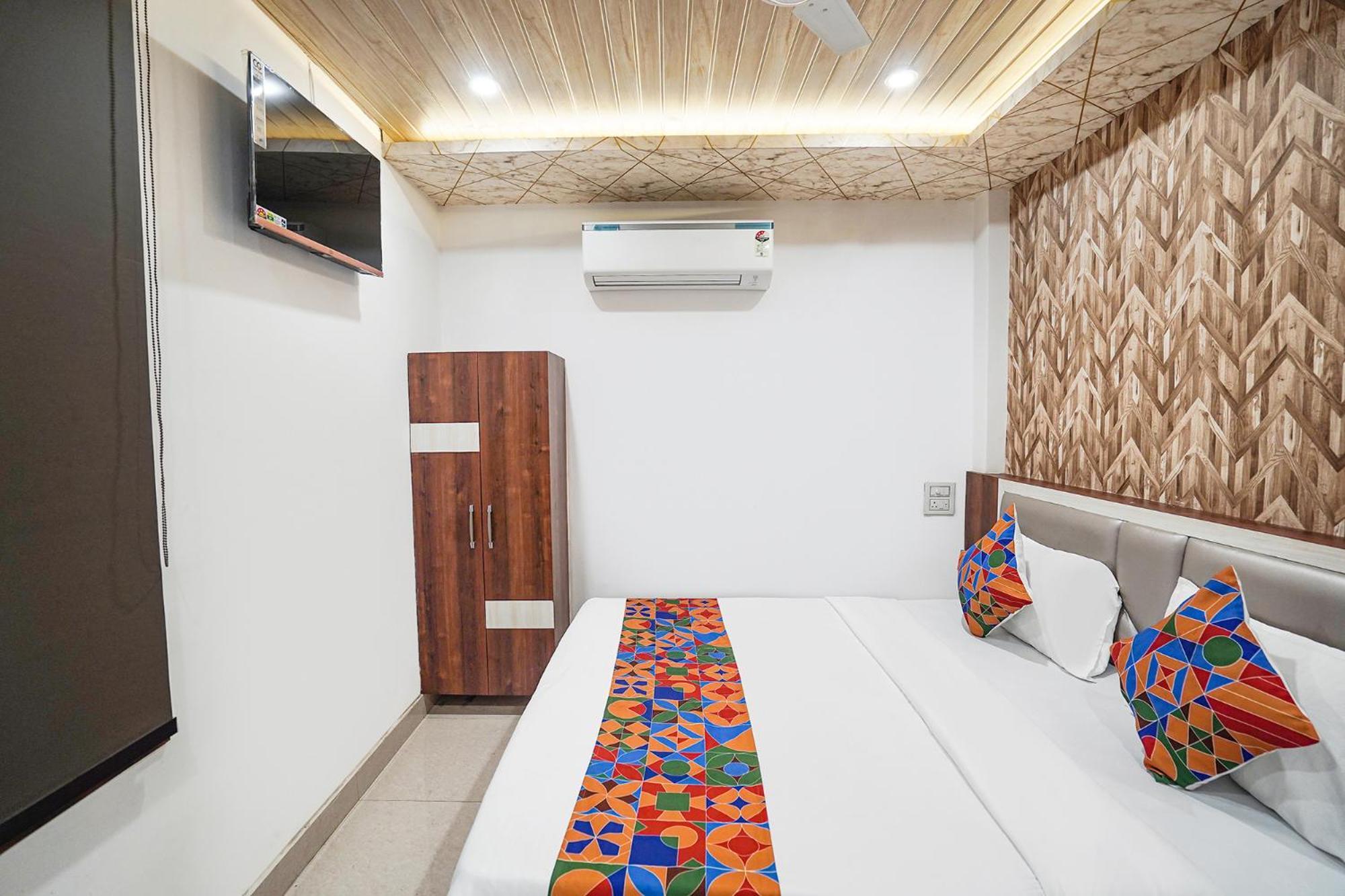 Fabhotel The Pleasure Hotel 2*