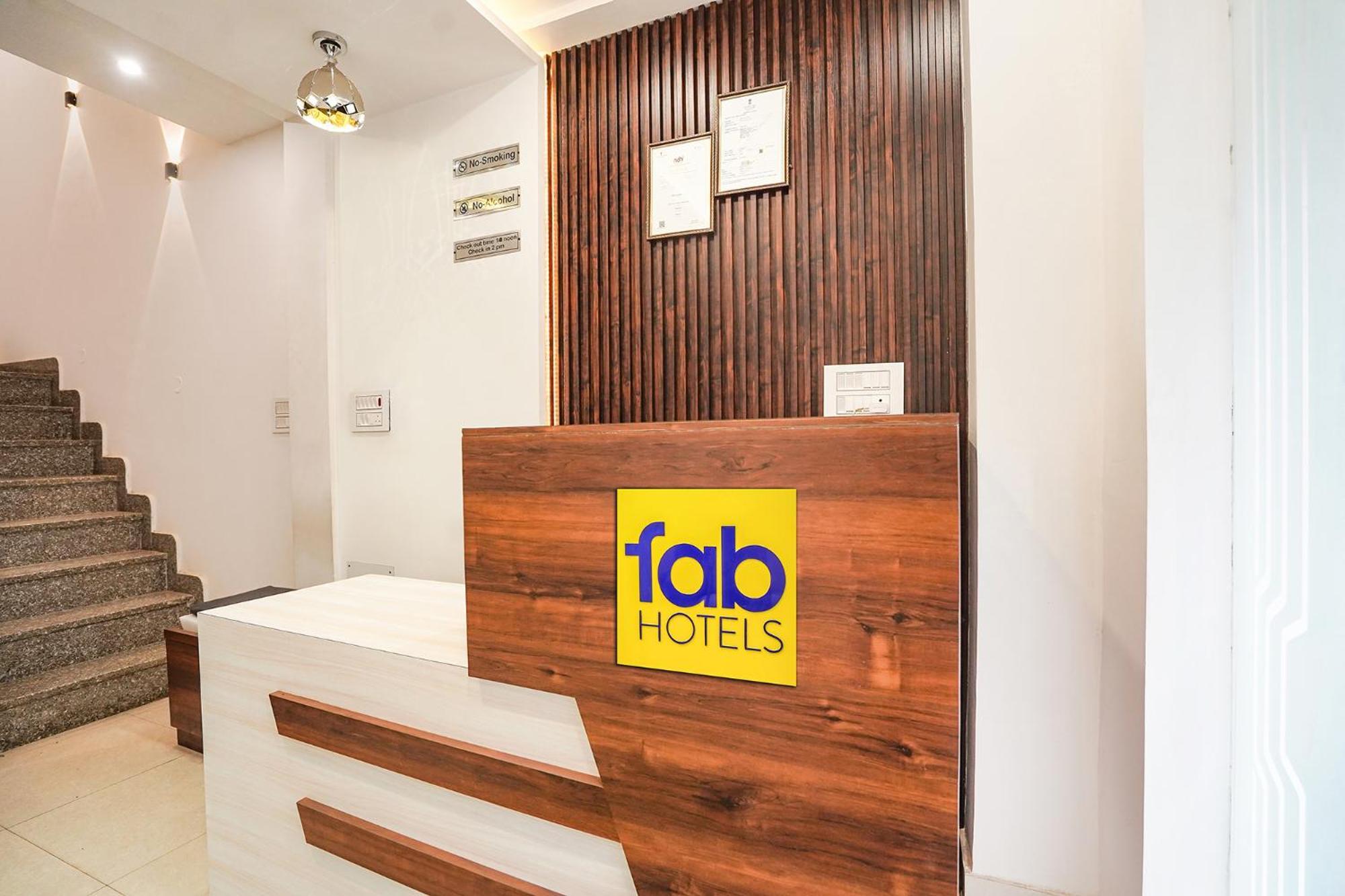 Fabhotel The Pleasure 2* Varanasi