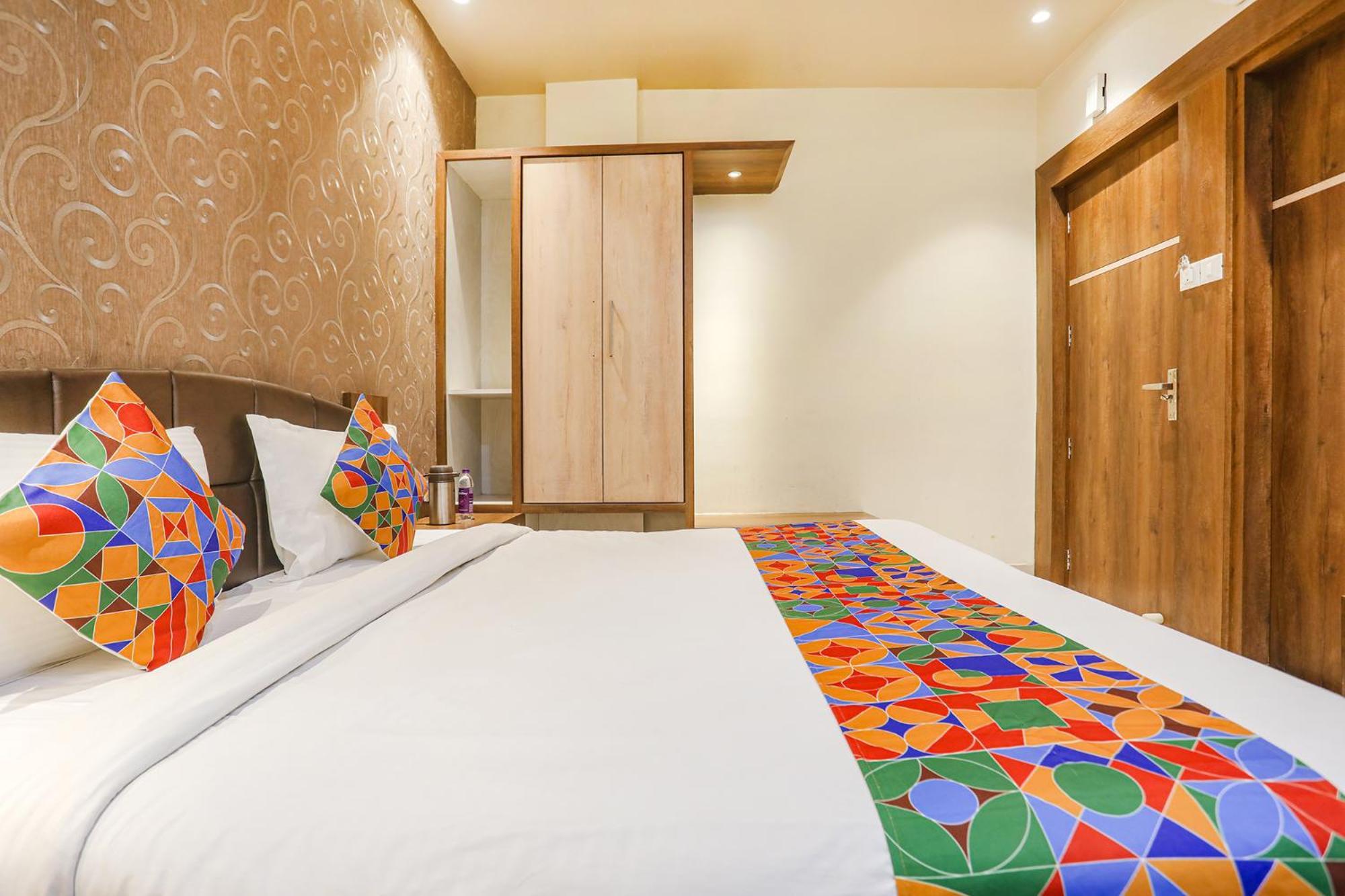 Fabhotel Ksg Residency 3*