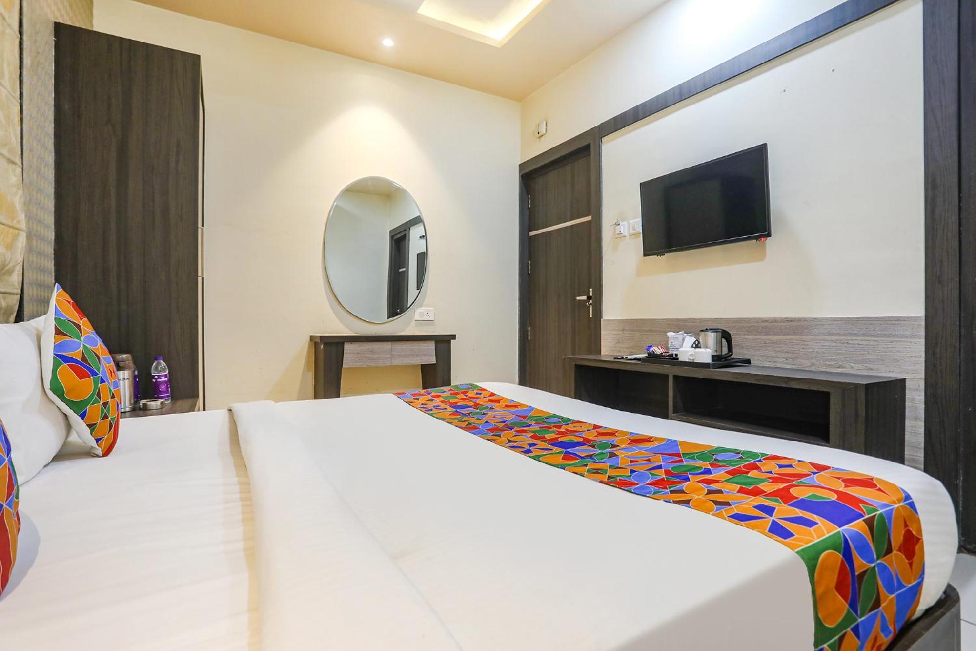 Fabhotel Ksg Residency Varanasi