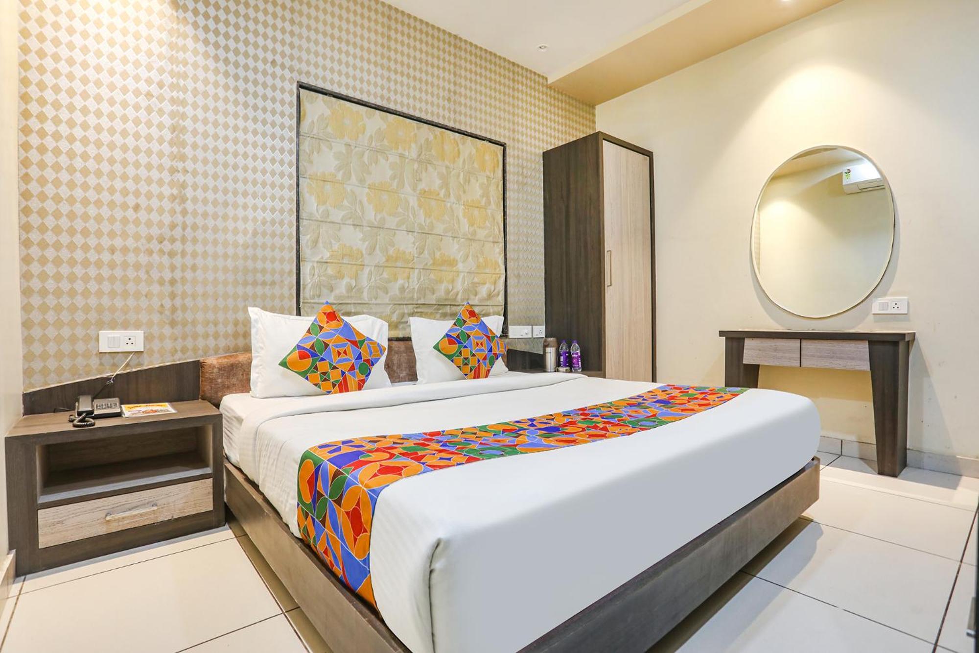 Hotel Fabhotel Ksg Residency