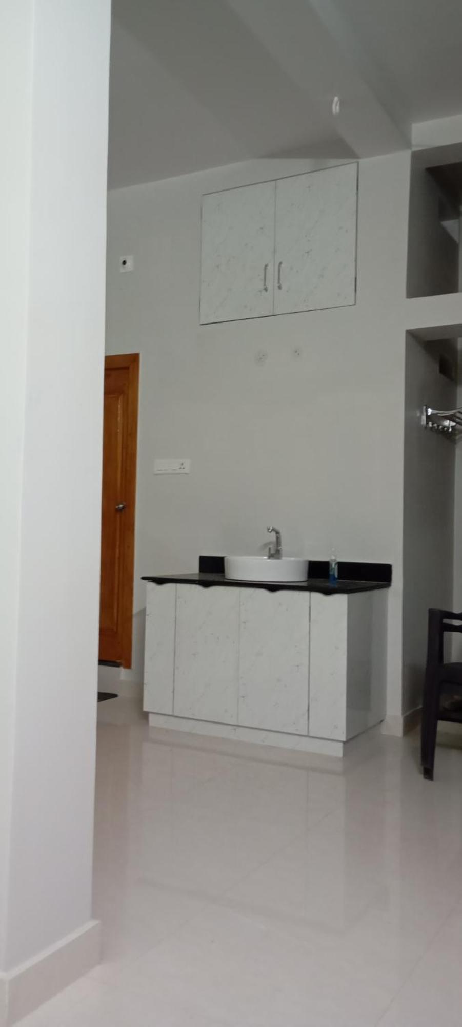 Shree Hotel