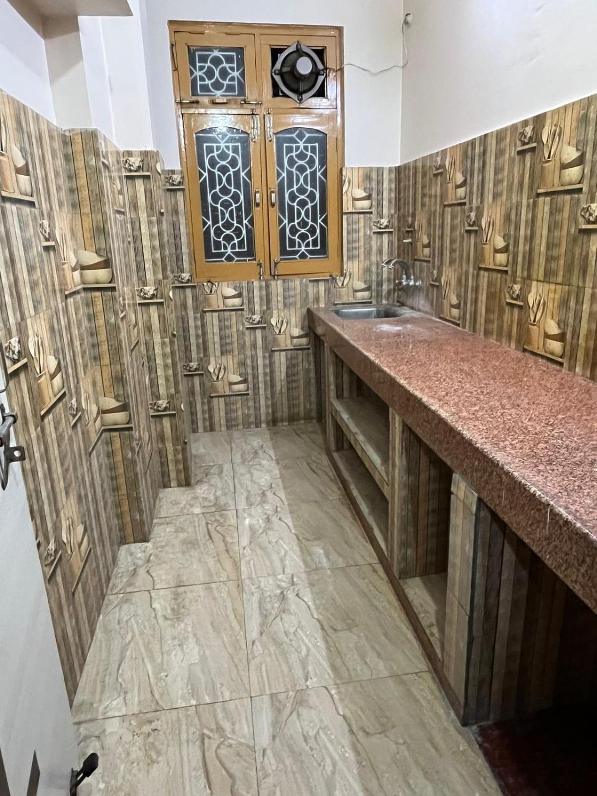Hotel Gauri Shankar 3*