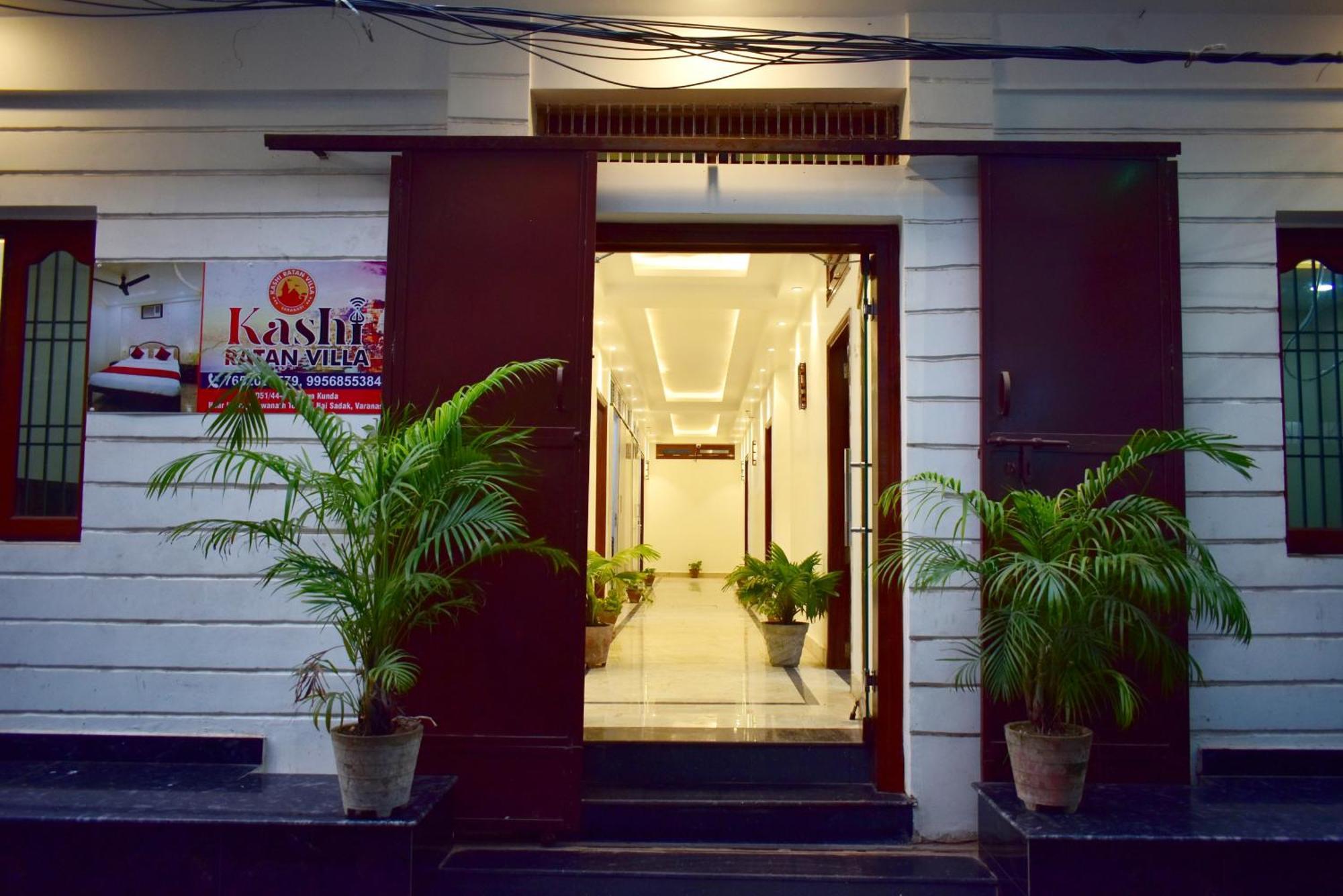 Hotel Kashi - Ratan Near Kashi Vishwanath Temple Varanasi