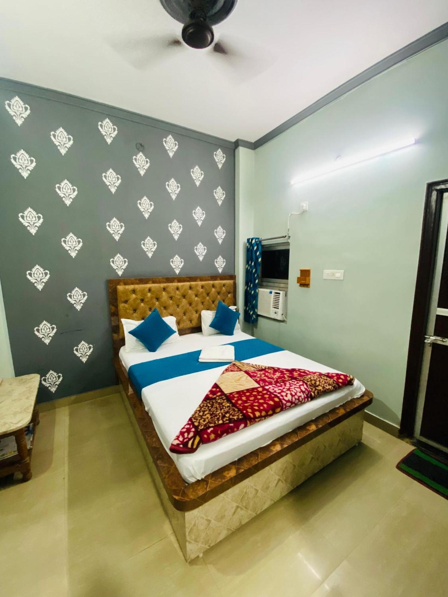 Laxmi Palace Hotel Varanasi