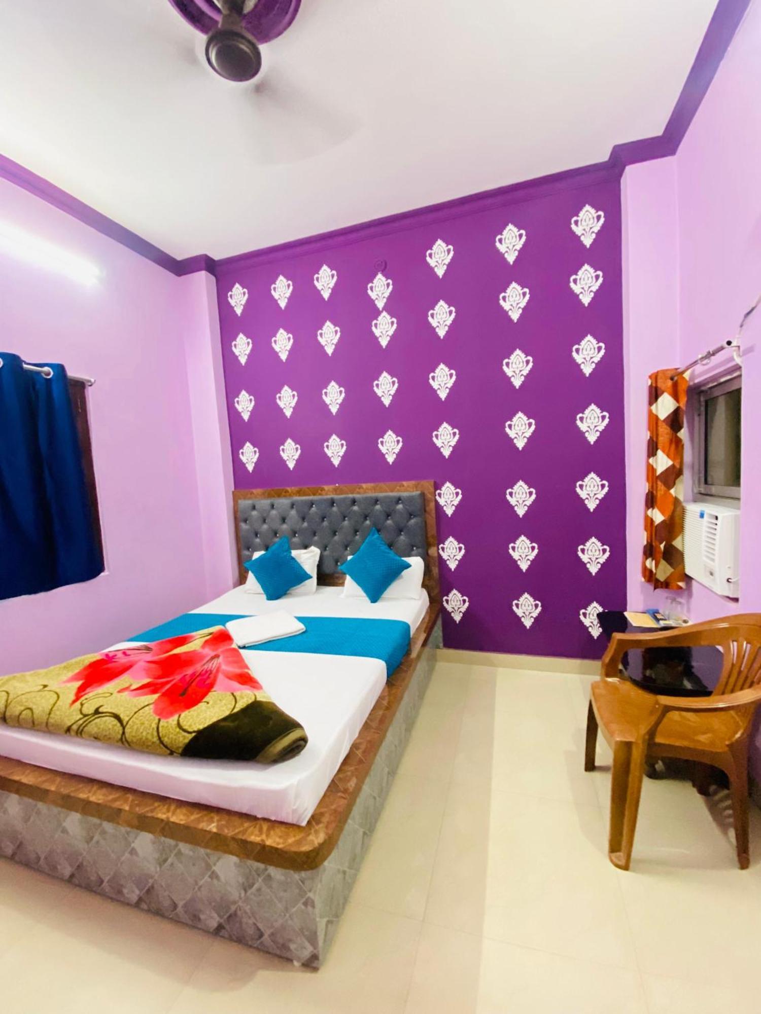 Laxmi Palace Hotel 3*