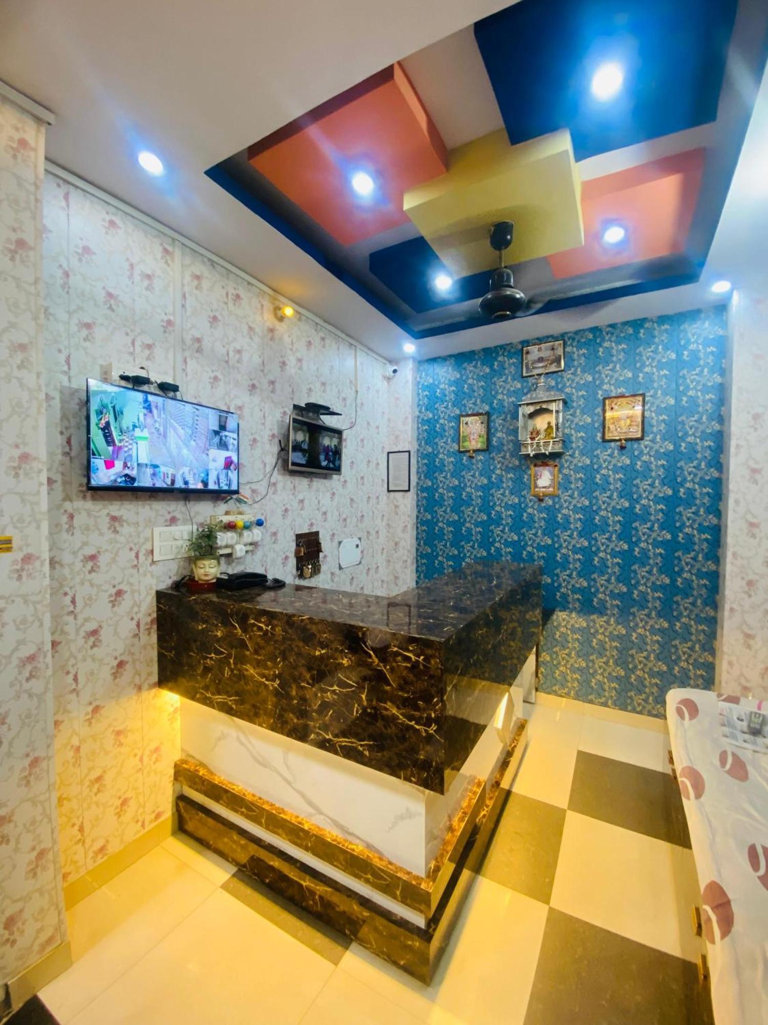 Laxmi Palace Hotel