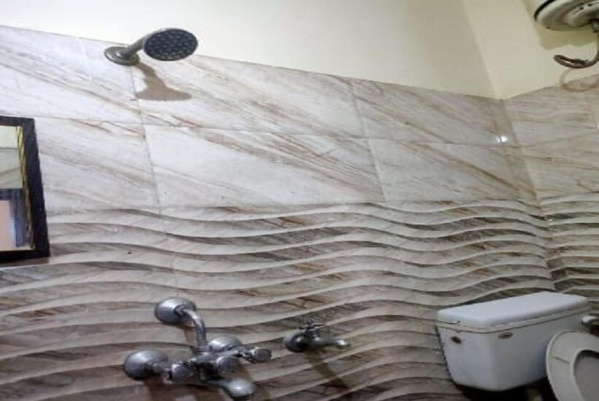 New Ashiyana Palace Near Ganga Ghat And Vishwanath Temple 2*
