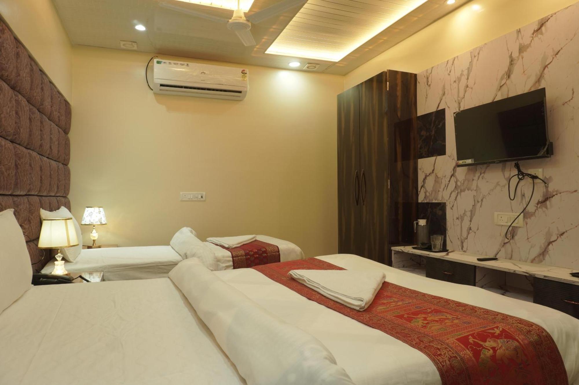 Classy5 Guest house *