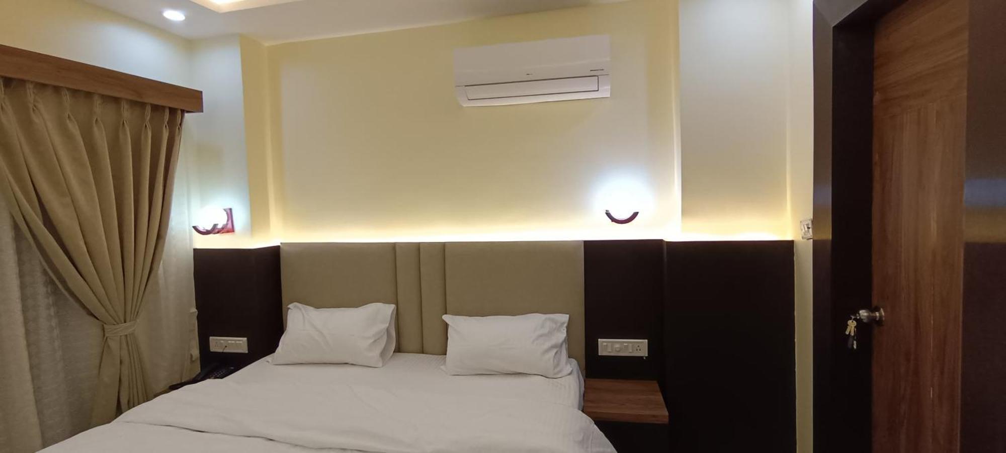 Hotel The Banaras 4*