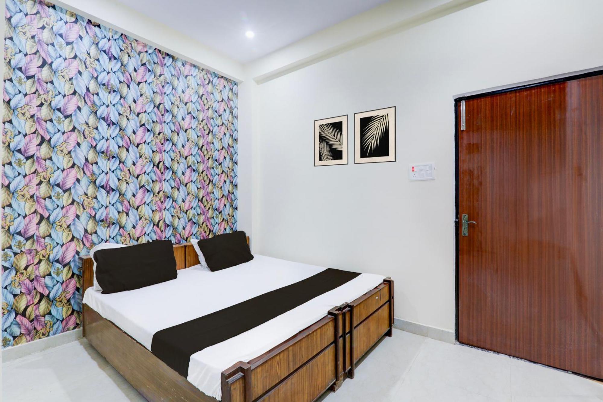 Hotel Super O Sudhirpur Near Phonix Hospital *