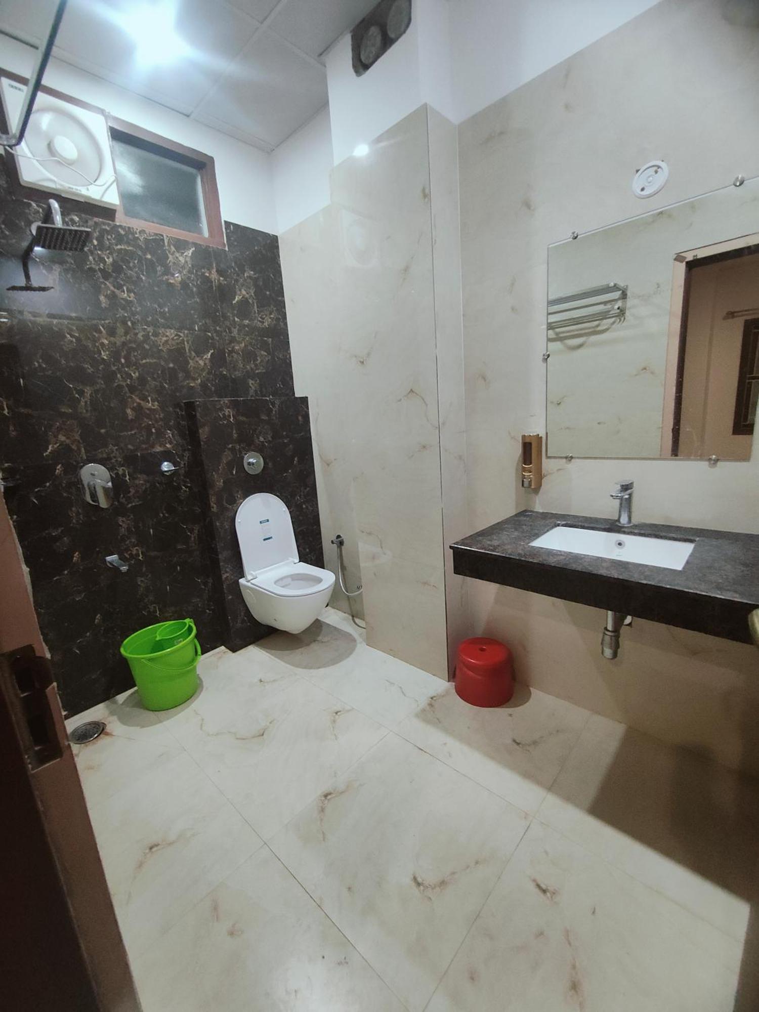 Hotel Abhivadya Gange 4*