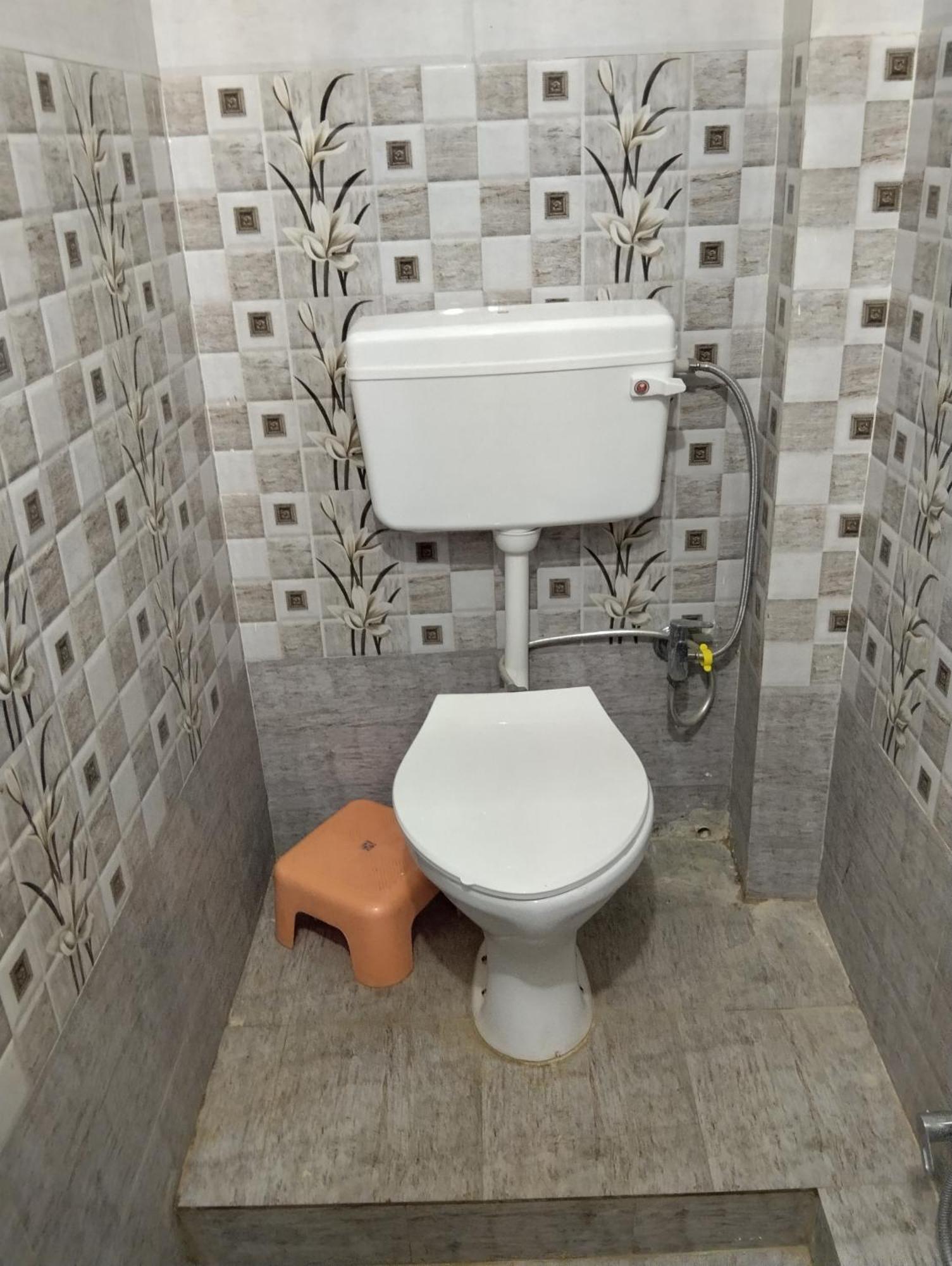 Satyam Shivam Sundaram Guest house *