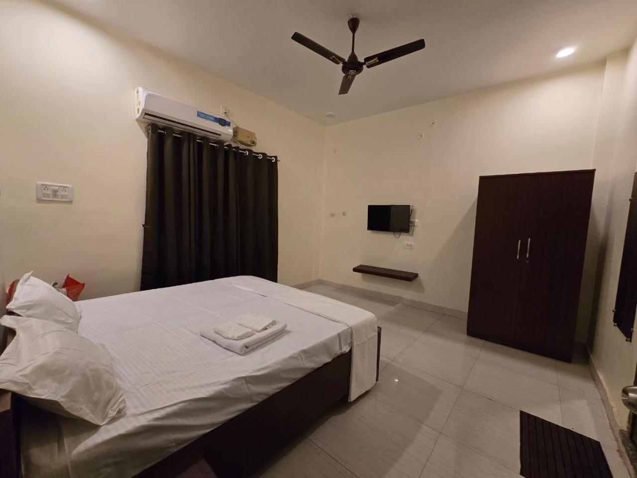Homaya Guest house Varanasi