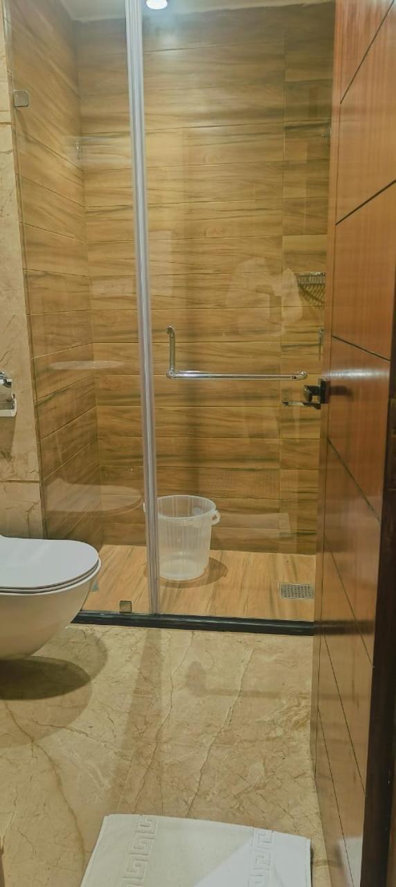 Mantavya - Near Bhu Campus Hotel 5*