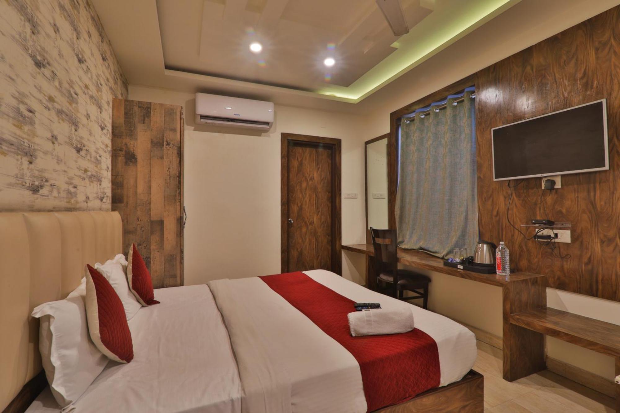 Janki Sigra 2 Km From Kashi Vishwanath Dham Hotel 3*